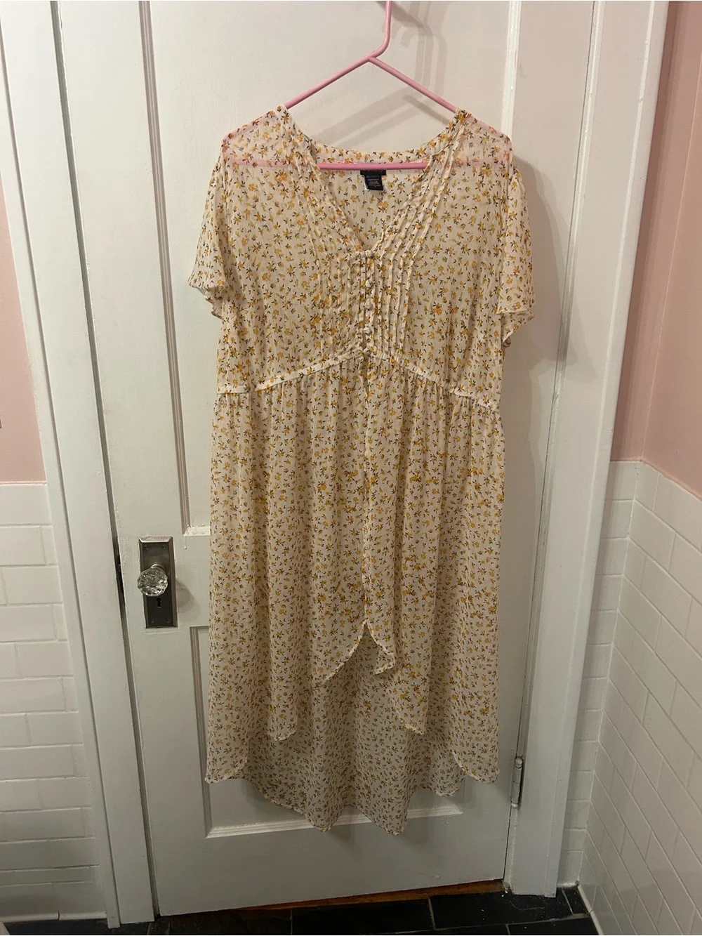 torrid Cream cover with Yellow Floral Print